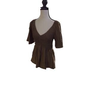 Hem & Thread Flowy Top Lightweight Relaxed Fit Size Small
